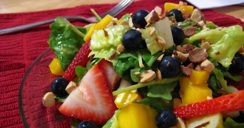 Cafe Zupas Mangoberry Salad